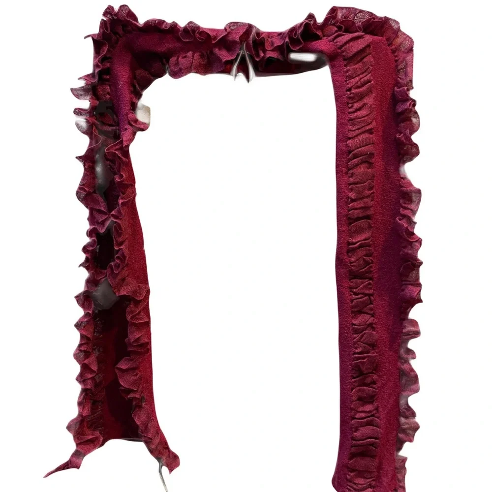 ❤️ THE LIMITED BURGUNDY RUFFLE DRESS SCARF